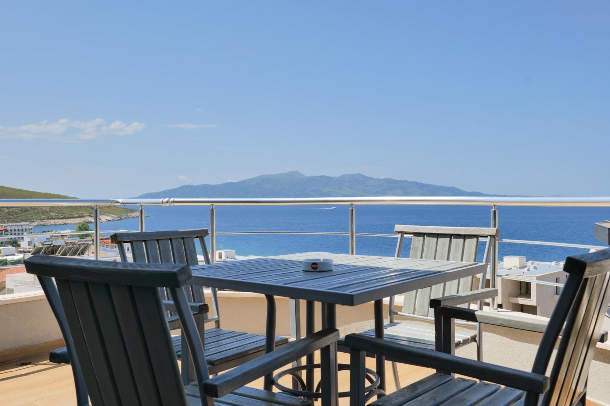 Hotel Blue Sky Sarandë Exteriér fotografie