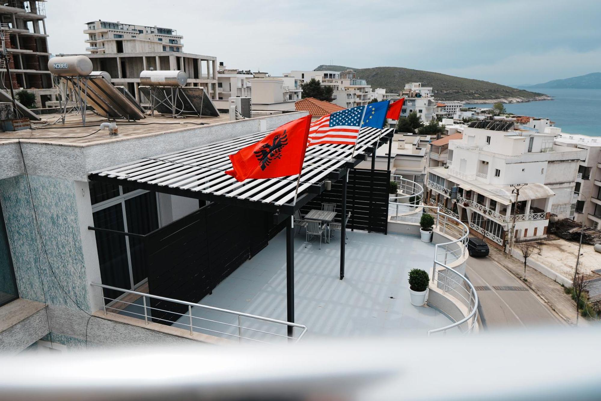 Hotel Blue Sky Sarandë Exteriér fotografie