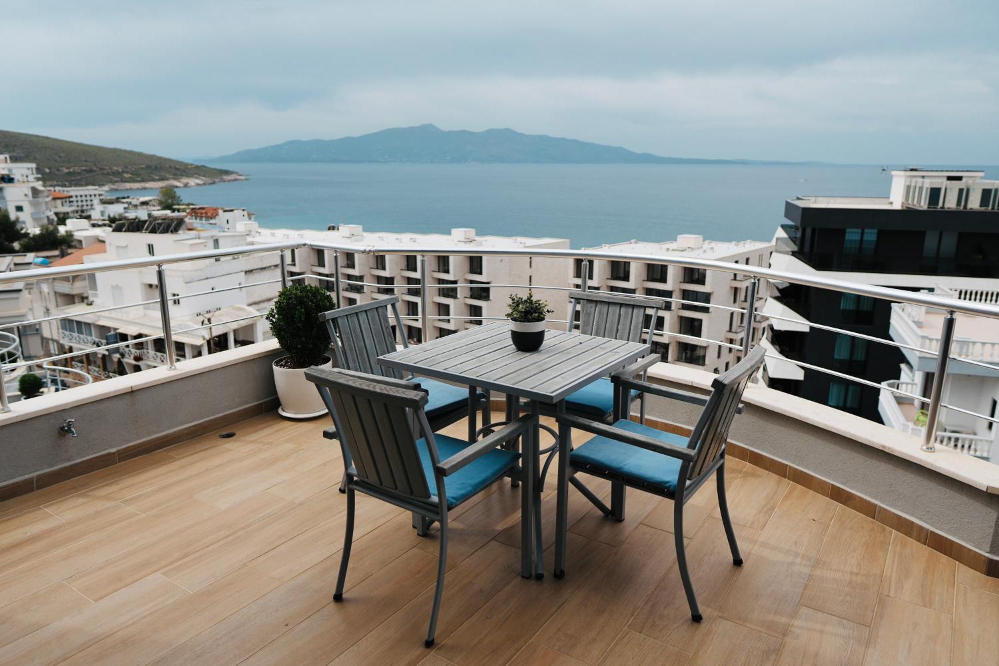 Hotel Blue Sky Sarandë Exteriér fotografie