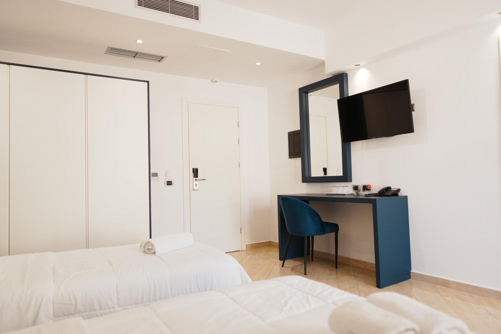Hotel Blue Sky Sarandë Exteriér fotografie