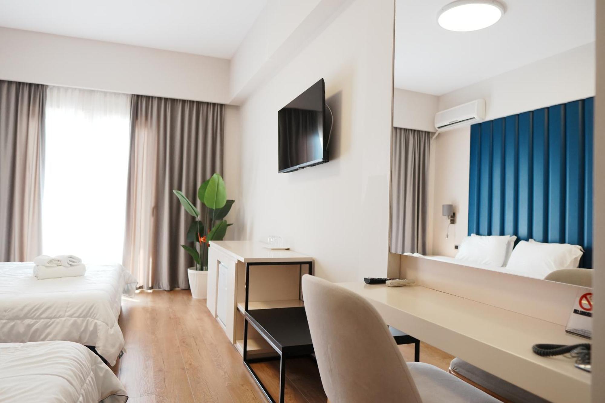 Hotel Blue Sky Sarandë Exteriér fotografie