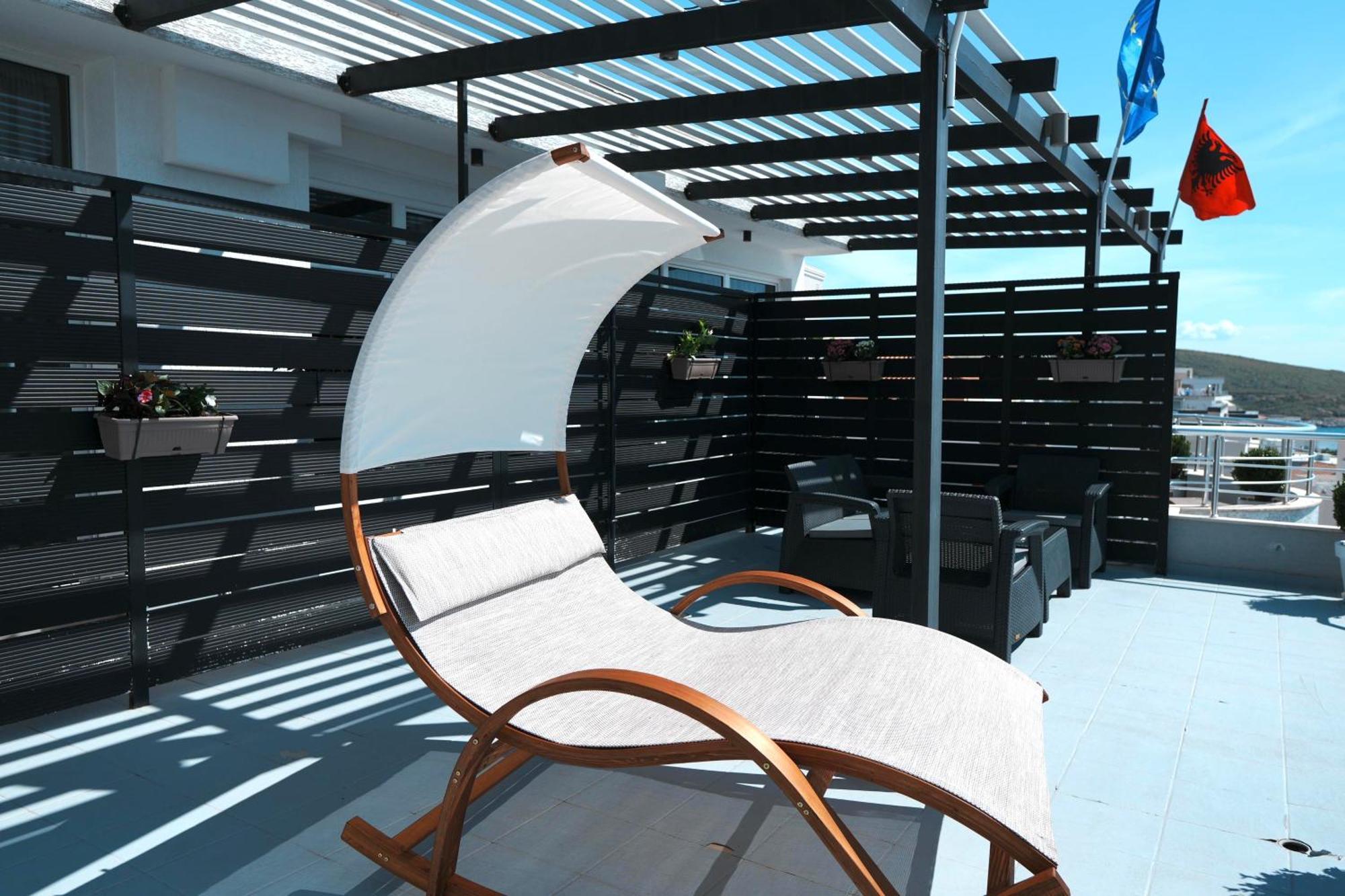 Hotel Blue Sky Sarandë Exteriér fotografie